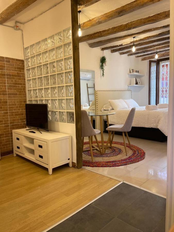 La Curiosa Del Casc Antic Lejlighed Tarragona Eksteriør billede